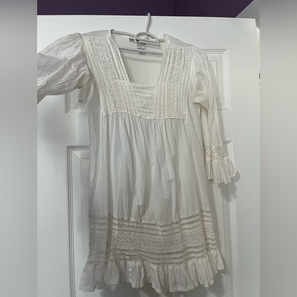 Fun, flowy blouse - Picture 2 of 3